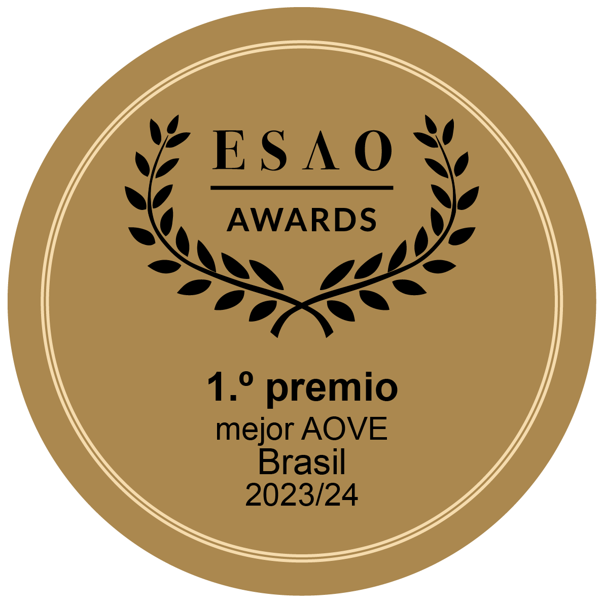 Selo dourado de premiação do ESAO Awards, indicando a conquista de primeiro lugar como melhor azeite do Brasil na safra 2023 e 2024 para o Azeite Potenza Blend Frutado.